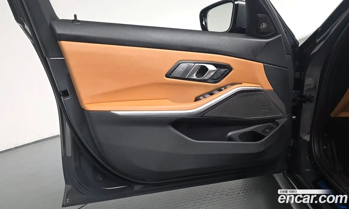 BMW 3 серия 2025 2.0 автомат (гидро), фото 13 BMW 3 серия 2025 2.0 автомат (гидро), фото 13