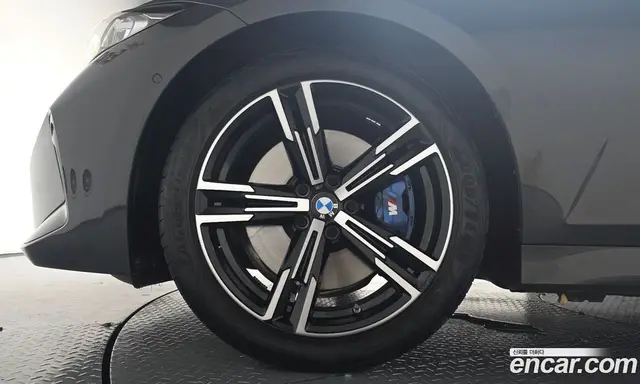 BMW 3 серия 2025 2.0 автомат (гидро), миниатюра 4 BMW 3 серия 2025 2.0 автомат (гидро), миниатюра 4