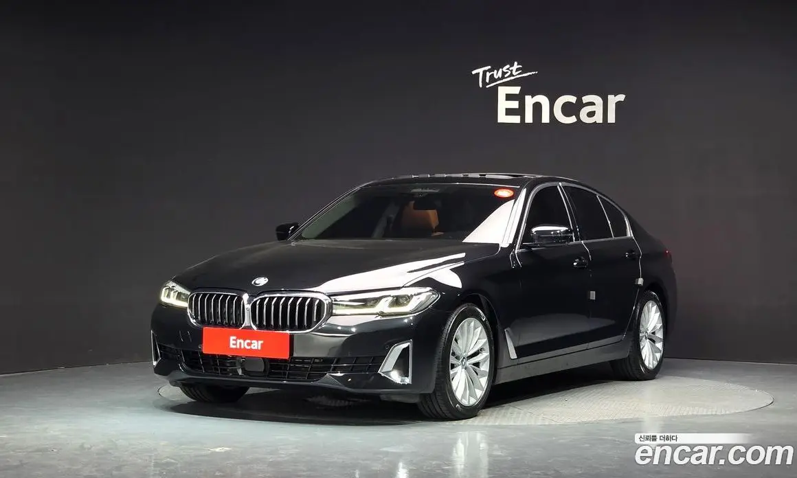 BMW 5 серия 2021 2.0 автомат (гидро), фото 1 BMW 5 серия 2021 2.0 автомат (гидро), фото 1