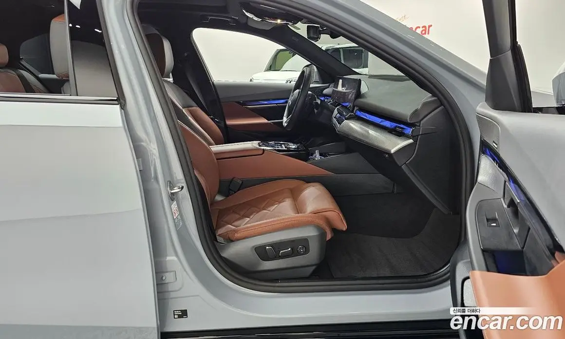 BMW 5 серия 2024 2.0 автомат (гидро), фото 16