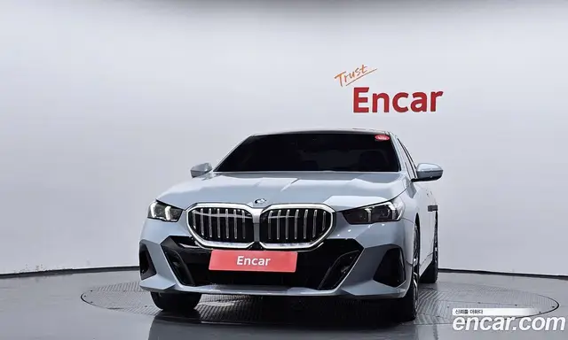 BMW 5 серия 2024 2.0 автомат (гидро), миниатюра 3