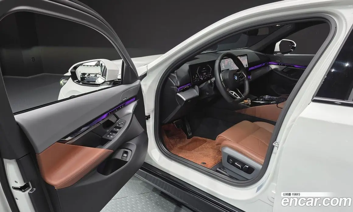 BMW 5 серия 2024 2.0 автомат (гидро), фото 13