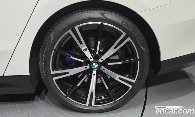 BMW 5 серия 2024 2.0 автомат (гидро), миниатюра 7