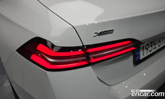 BMW 5 серия 2024 2.0 автомат (гидро), миниатюра 9