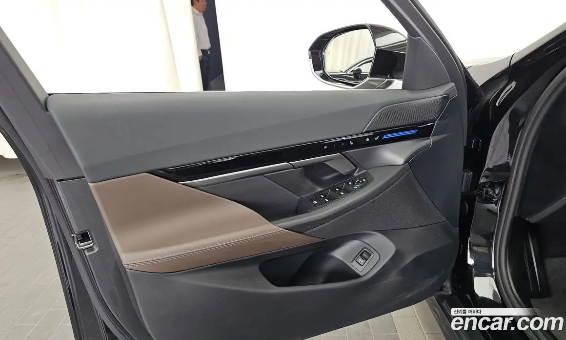 BMW 5 серия 2024 2.0 автомат (гидро), фото 14