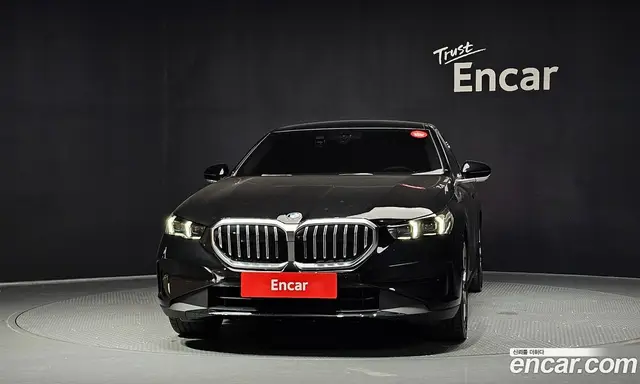 BMW 5 серия 2024 2.0 автомат (гидро), миниатюра 3