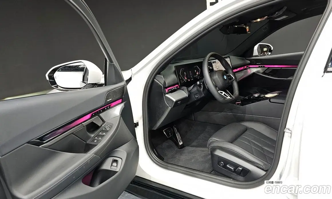BMW 5 серия 2025 2.0 автомат (гидро), фото 13 BMW 5 серия 2025 2.0 автомат (гидро), фото 13