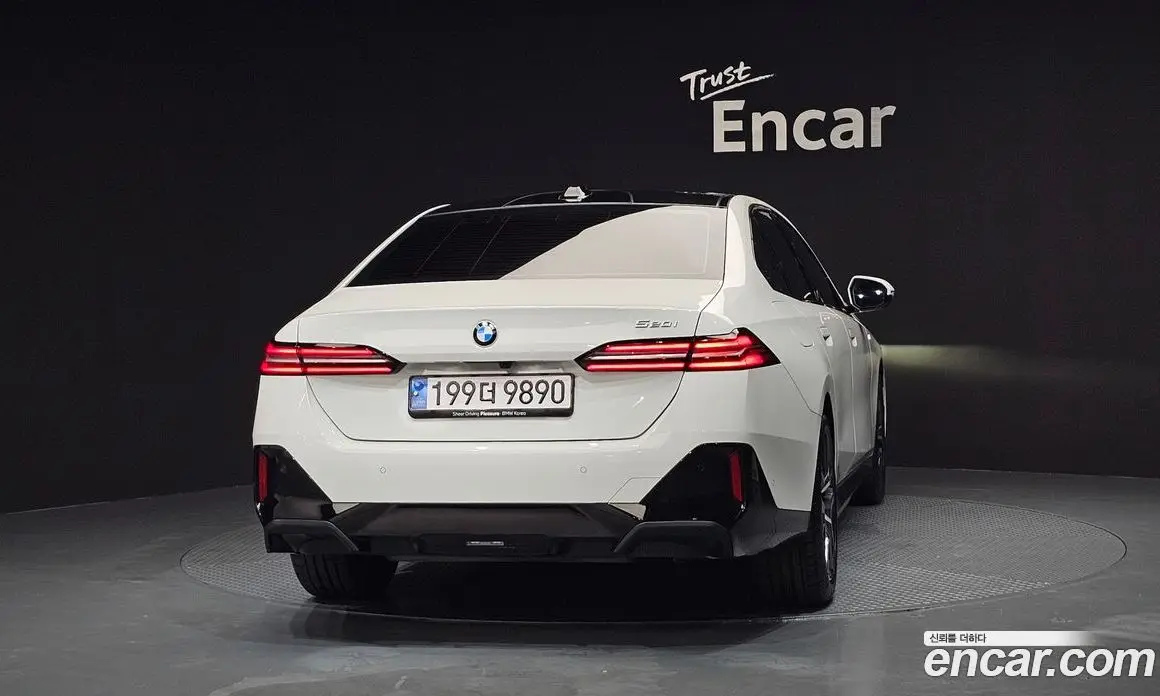 BMW 5 серия 2025 2.0 автомат (гидро), фото 4 BMW 5 серия 2025 2.0 автомат (гидро), фото 4