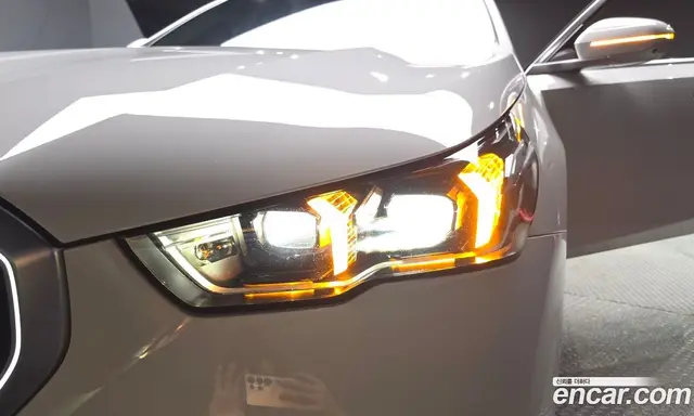 BMW 5 серия 2025 2.0 автомат (гидро), миниатюра 7