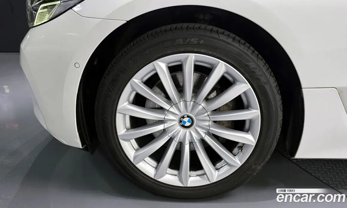 BMW 6 серия 2023 3.0 автомат (гидро), фото 5 BMW 6 серия 2023 3.0 автомат (гидро), фото 5