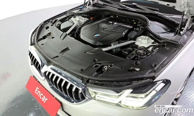BMW 6 серия 2023 3.0 автомат (гидро), миниатюра 6 BMW 6 серия 2023 3.0 автомат (гидро), миниатюра 6