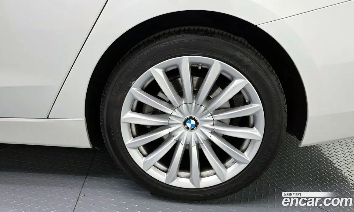 BMW 6 серия 2023 3.0 автомат (гидро), фото 7 BMW 6 серия 2023 3.0 автомат (гидро), фото 7