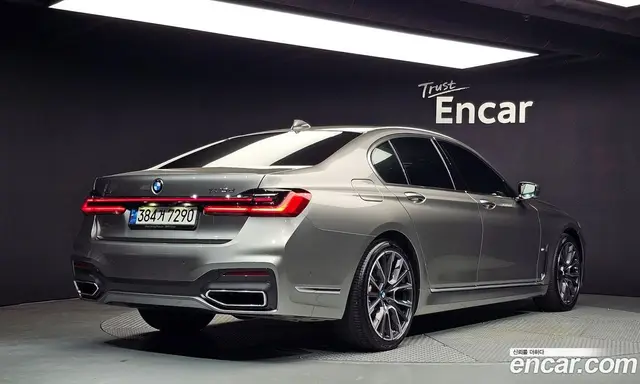 BMW 7 серия 2022 3.0 автомат (гидро), миниатюра 2