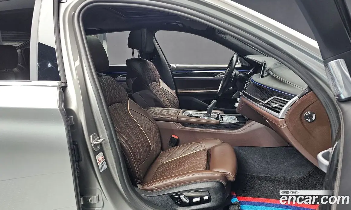BMW 7 серия 2022 3.0 автомат (гидро), фото 16