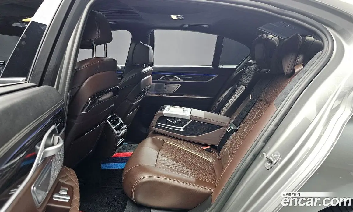 BMW 7 серия 2022 3.0 автомат (гидро), фото 17