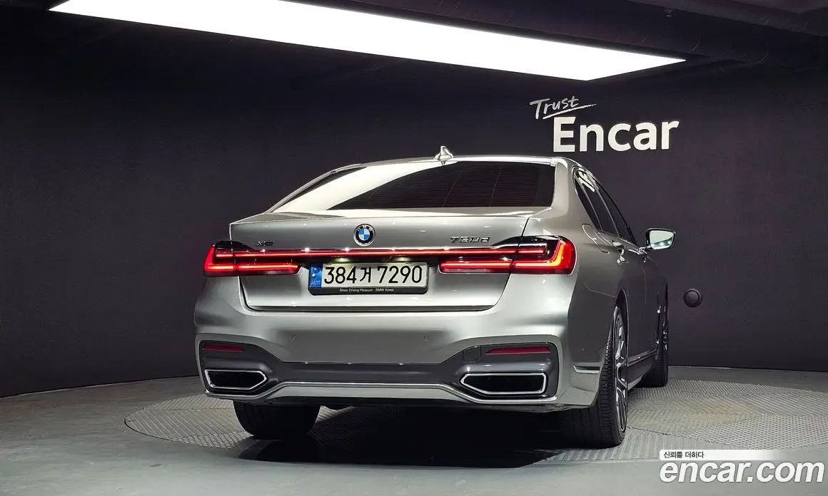 BMW 7 серия 2022 3.0 автомат (гидро), фото 4