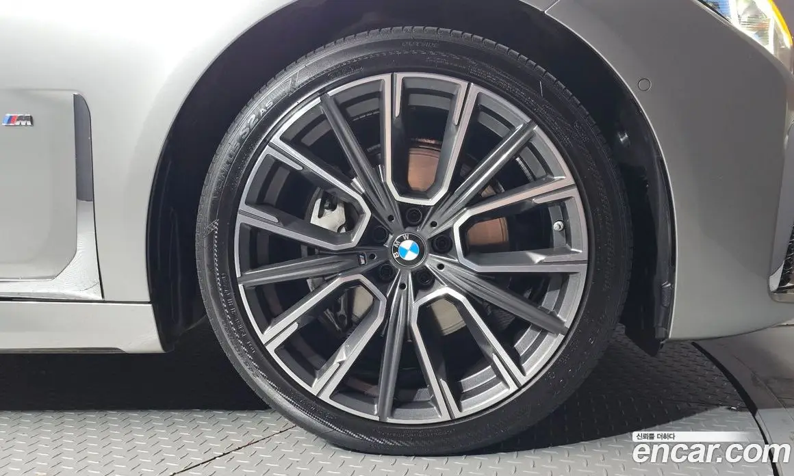 BMW 7 серия 2022 3.0 автомат (гидро), фото 7