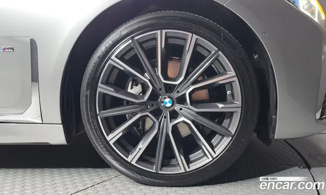 BMW 7 серия 2022 3.0 автомат (гидро), миниатюра 7