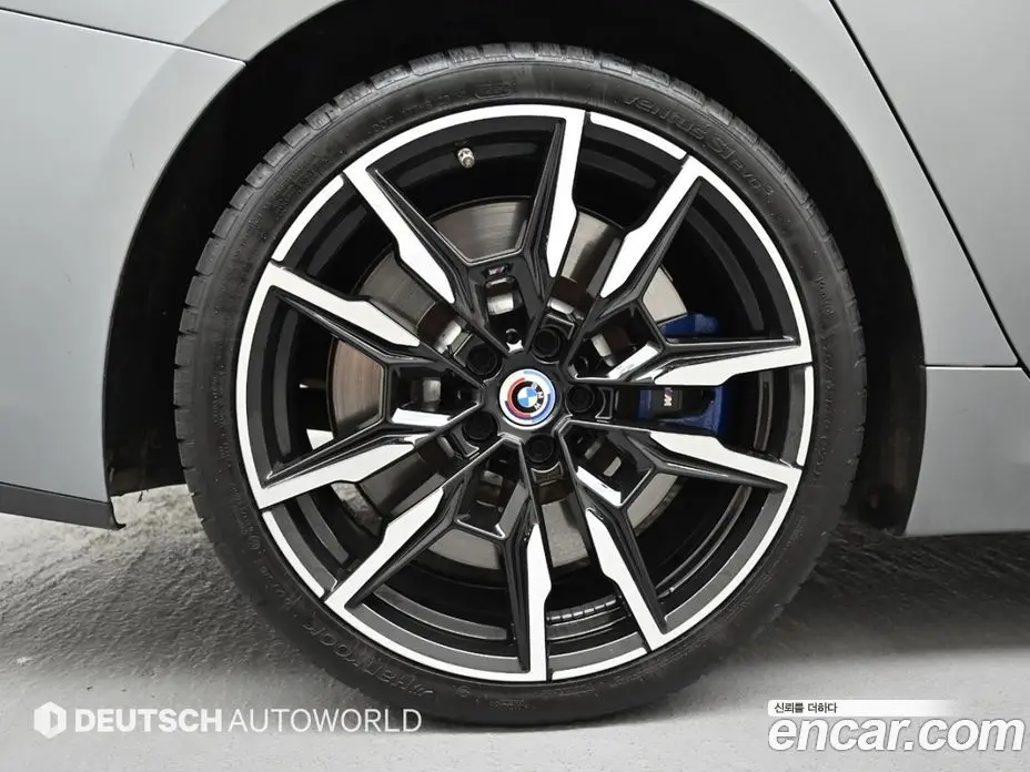 BMW 8 серия 2022 4.4 автомат (гидро), фото 5