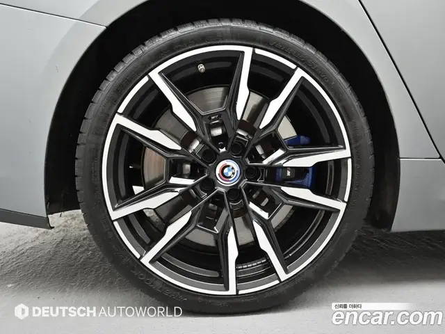 BMW 8 серия 2022 4.4 автомат (гидро), миниатюра 5