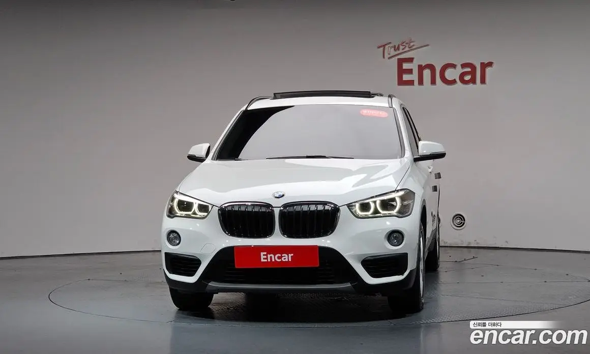 BMW X1 2017 2.0 автомат (гидро), фото 2 BMW X1 2017 2.0 автомат (гидро), фото 2