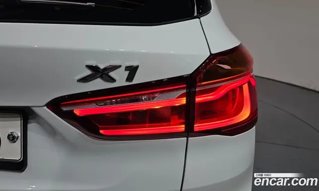 BMW X1 2017 2.0 автомат (гидро), миниатюра 8 BMW X1 2017 2.0 автомат (гидро), миниатюра 8