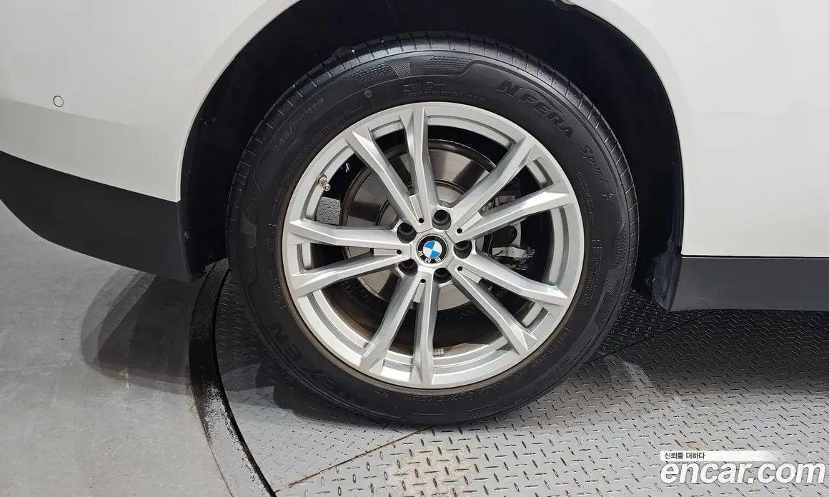 BMW X3 2026 2.0 автомат (гидро), фото 5