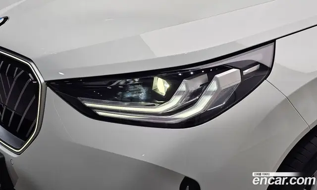 BMW X3 2026 2.0 автомат (гидро), миниатюра 8