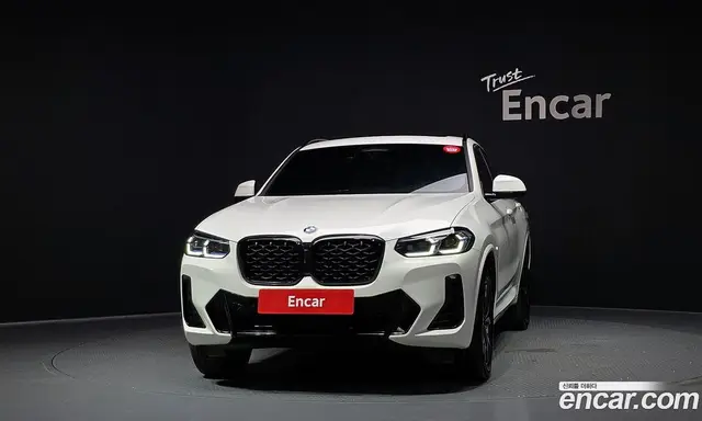 BMW X4 2022 2.0 автомат (гидро), миниатюра 3