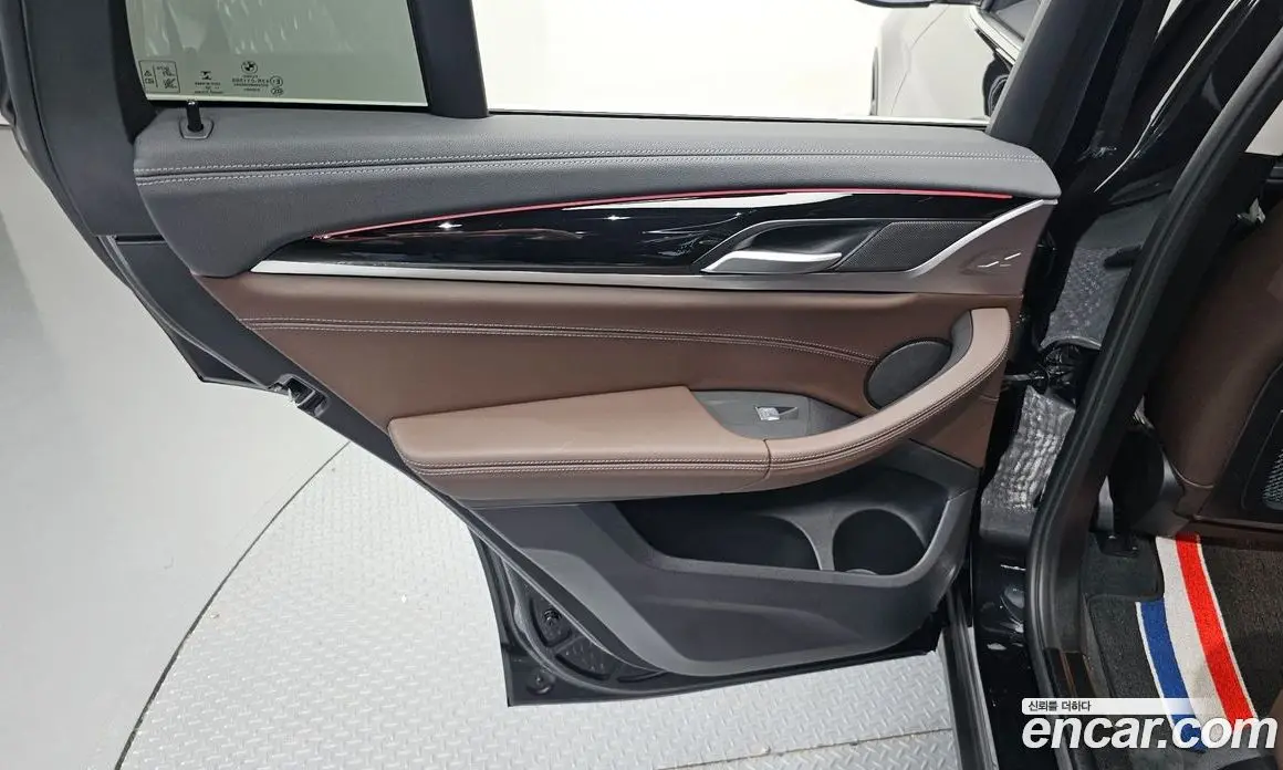 BMW X4 2023 2.0 автомат (гидро), фото 15