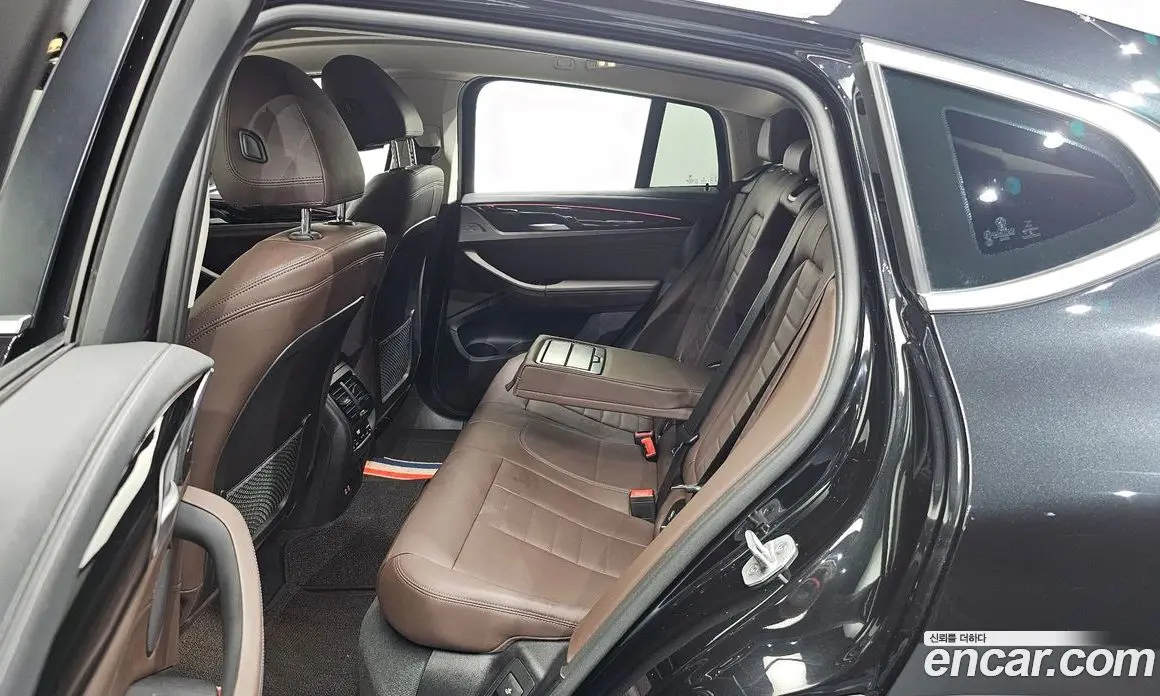 BMW X4 2023 2.0 автомат (гидро), фото 18