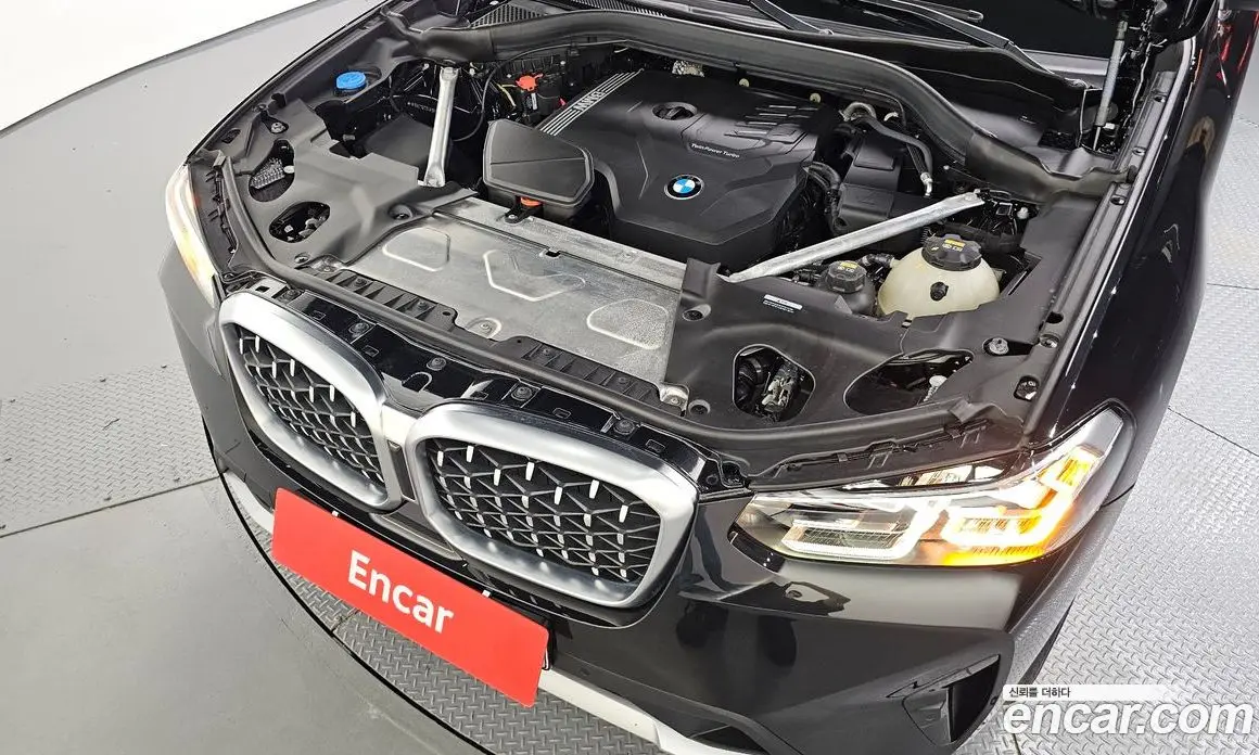 BMW X4 2023 2.0 автомат (гидро), фото 6