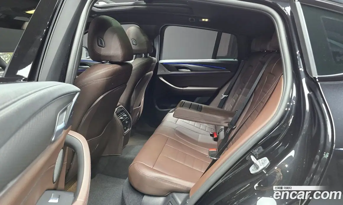 BMW X4 2025 2.0 автомат (гидро), фото 16