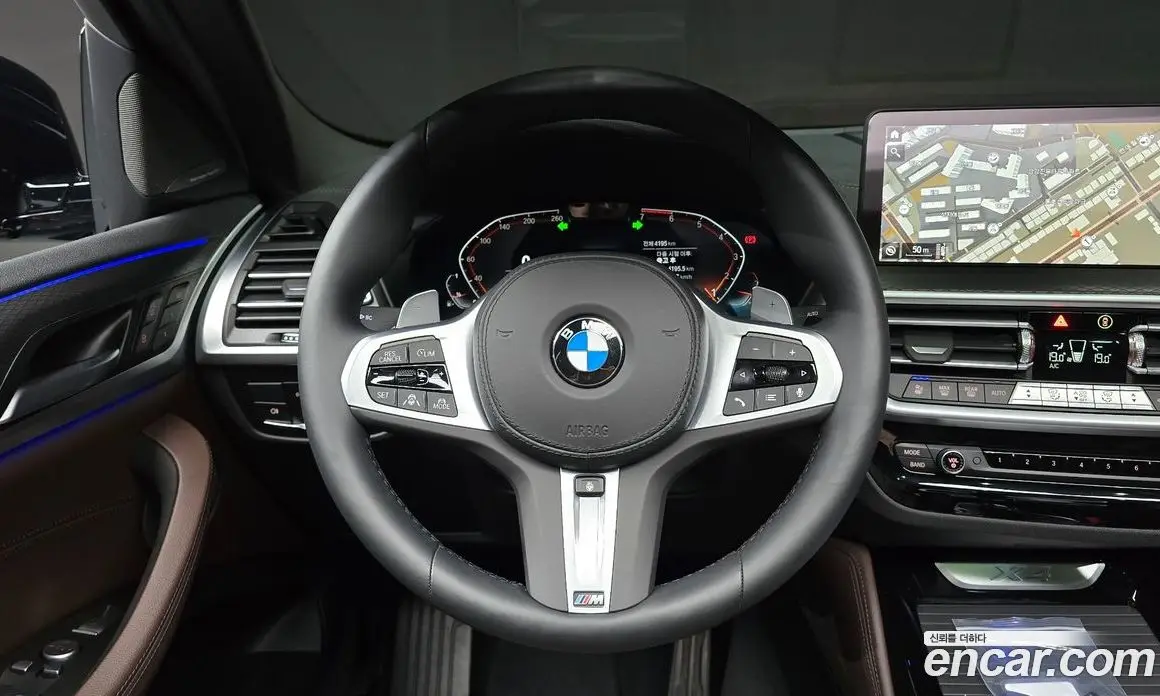 BMW X4 2025 2.0 автомат (гидро), фото 17