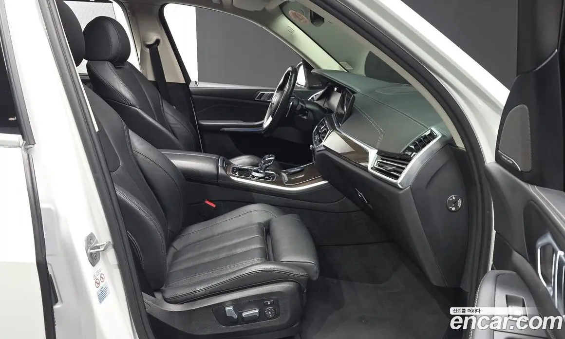 BMW X5 2022 3.0 автомат (гидро), фото 13