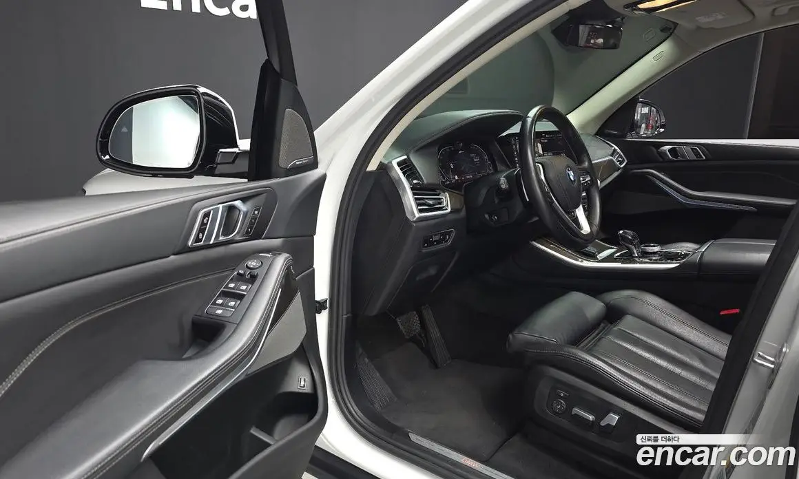 BMW X5 2022 3.0 автомат (гидро), фото 17