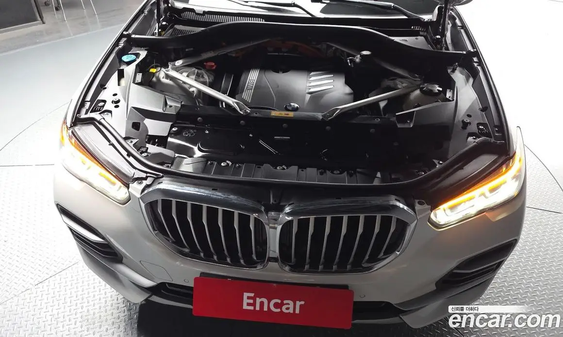 BMW X5 2022 3.0 автомат (гидро), фото 6