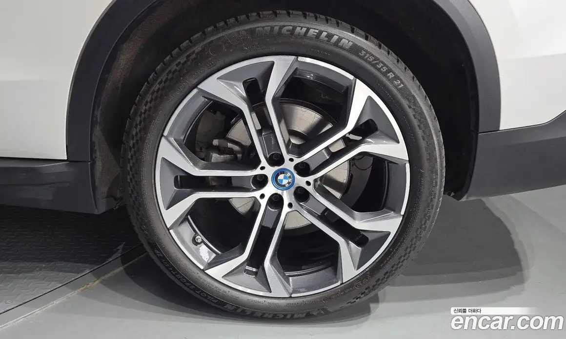 BMW X5 2022 3.0 автомат (гидро), фото 7