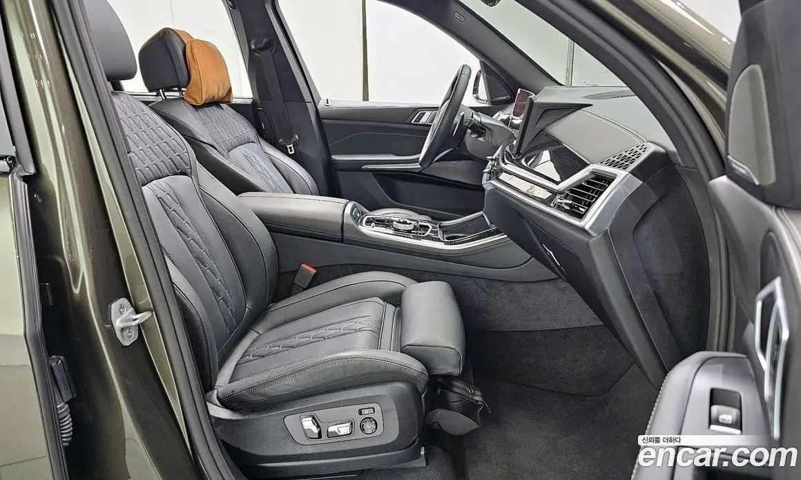 BMW X5 2025 3.0 автомат (гидро), фото 17