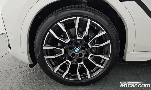 BMW X6 2023 3.0 автомат (гидро), миниатюра 5 BMW X6 2023 3.0 автомат (гидро), миниатюра 5