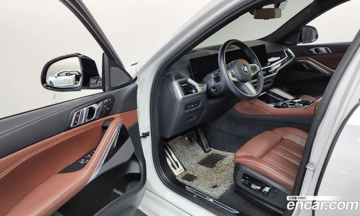 BMW X6 2024 3.0 автомат (гидро), фото 13
