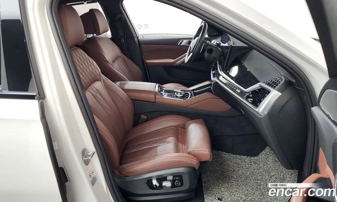 BMW X6 2024 3.0 автомат (гидро), фото 16