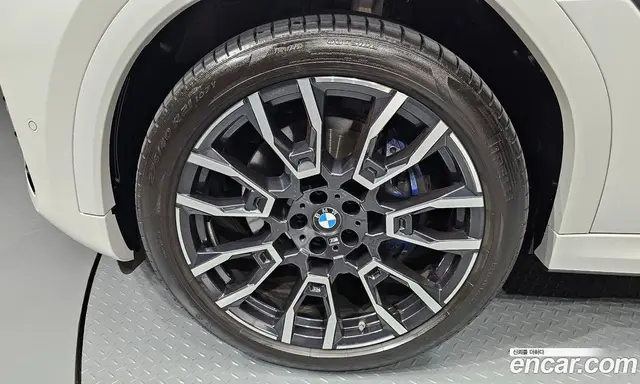 BMW X6 2024 3.0 автомат (гидро), миниатюра 4 BMW X6 2024 3.0 автомат (гидро), миниатюра 4