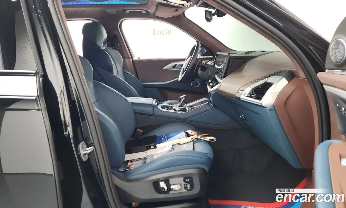 BMW XM 2025 4.4 автомат (гидро), фото 16 BMW XM 2025 4.4 автомат (гидро), фото 16