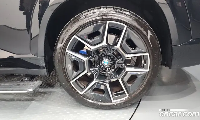 BMW XM 2025 4.4 автомат (гидро), миниатюра 7 BMW XM 2025 4.4 автомат (гидро), миниатюра 7