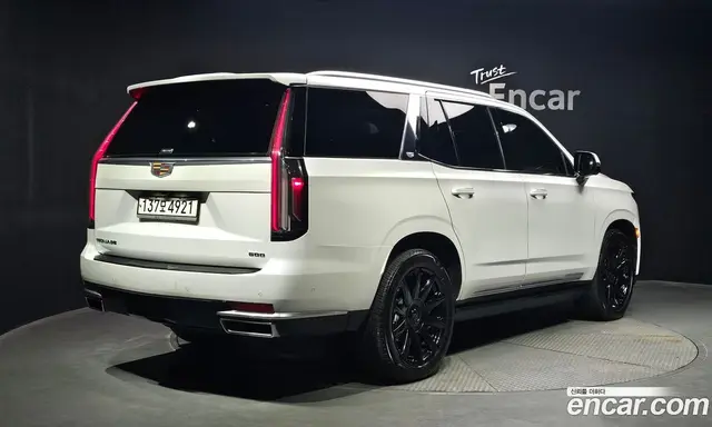 Cadillac Escalade 2022 6.2 автомат (гидро), миниатюра 1 Cadillac Escalade 2022 6.2 автомат (гидро), миниатюра 1