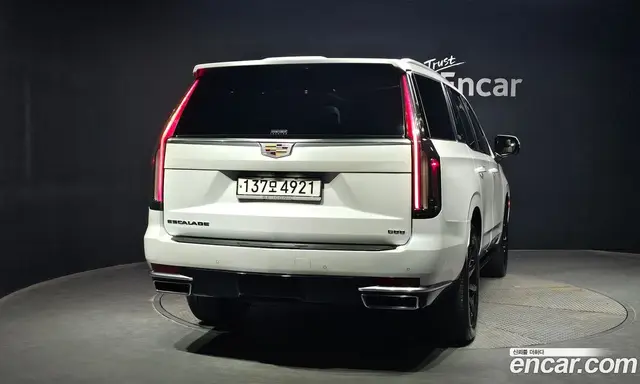 Cadillac Escalade 2022 6.2 автомат (гидро), миниатюра 3 Cadillac Escalade 2022 6.2 автомат (гидро), миниатюра 3