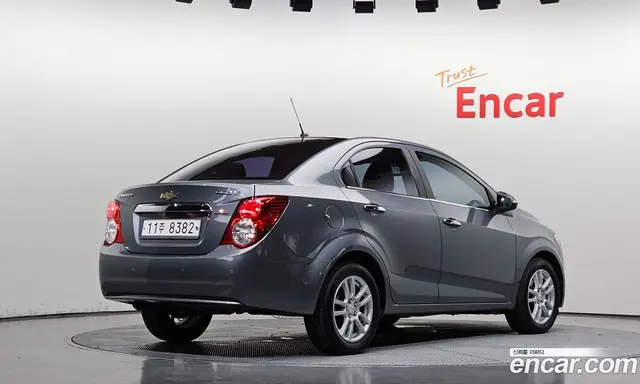 Chevrolet Aveo, 2015, 100 175 км