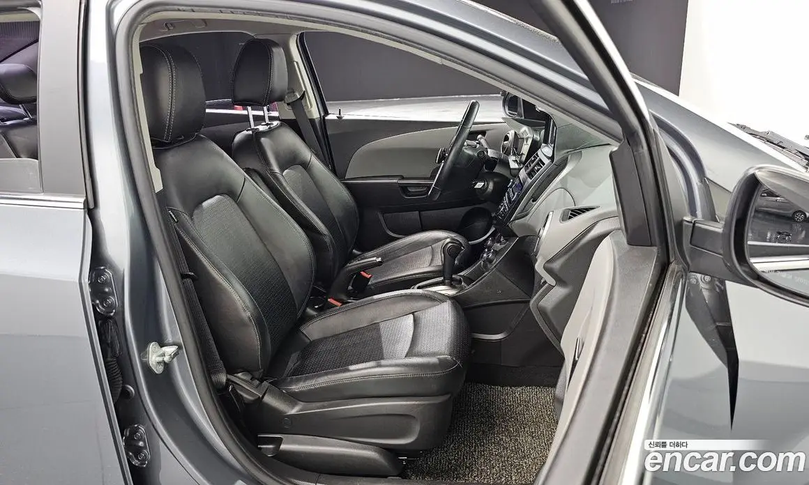 Chevrolet Aveo 2015 1.4 автомат (гидро), фото 15
