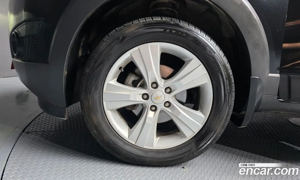 Chevrolet Captiva 2012 2.0 автомат (гидро), фото 5